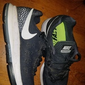 Women's Nike sneakers